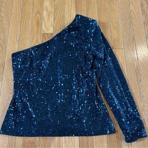 New NWT White House Black Market WHBM One Shoulder Sequin Blouse Navy Blue Sz S